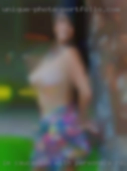 I'm caucasion with personals Raleigh a tan complexion.