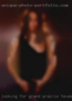 Looking for fun exhibitionist Grand Prairie, Texas types.