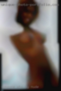 Someone who NY nude wants to play!